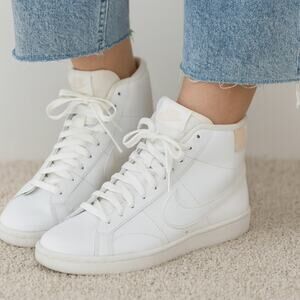 Nike Women's SZ 10 Court Royale 2 Mid Triple White CT1725-100 NEW